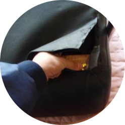 2. スペーサーを追加しながらガタツキを調整します